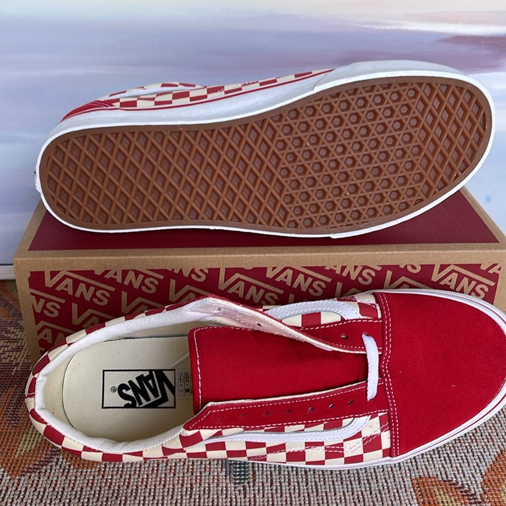 Vans • Men’s Old Skool
(Primary Check) Rng Rd/W
VN0A38G1P0T
Sneakers - Picture 3 of 16